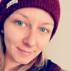 Meet your Posher, Stefanie